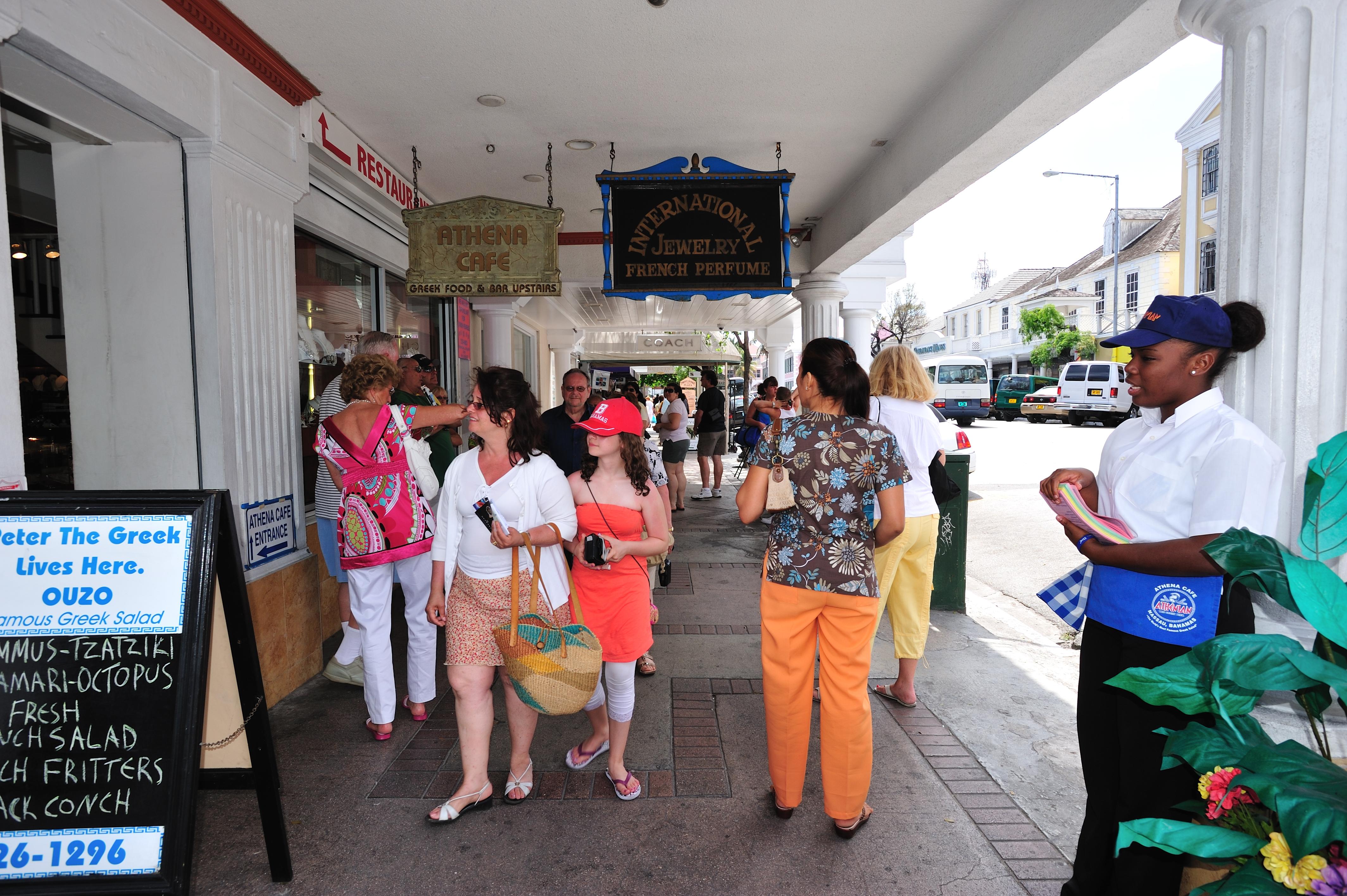 Downtown Nassau Safe For Tourists Tourism Today